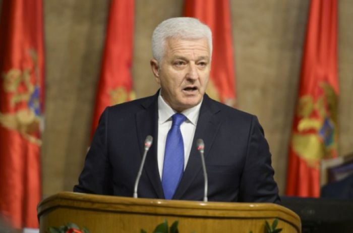 Премьер Черногории испугался, что Путин может дестабилизировать обстановку в государстве