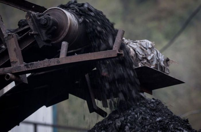 Украина продолжает покупать уголь у России